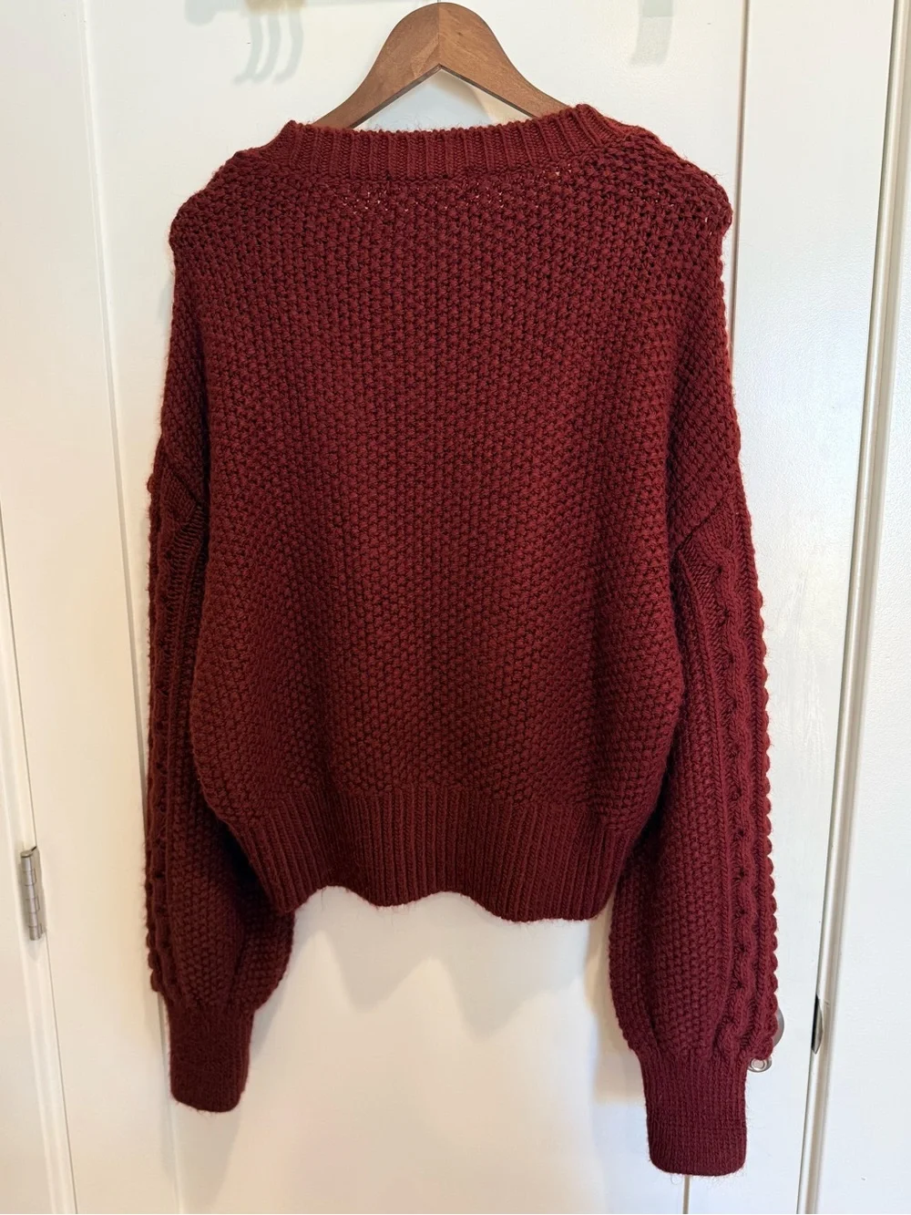 Anthropologie | Cropped Cable Knit Sweater in Wine | Large